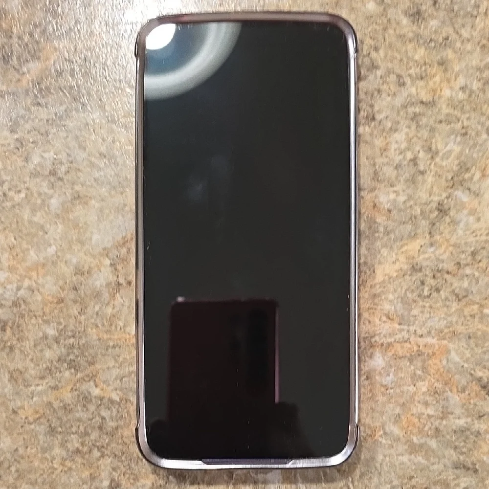 Samsung Galaxy 24+ Wuth Sparkle Case, Like New